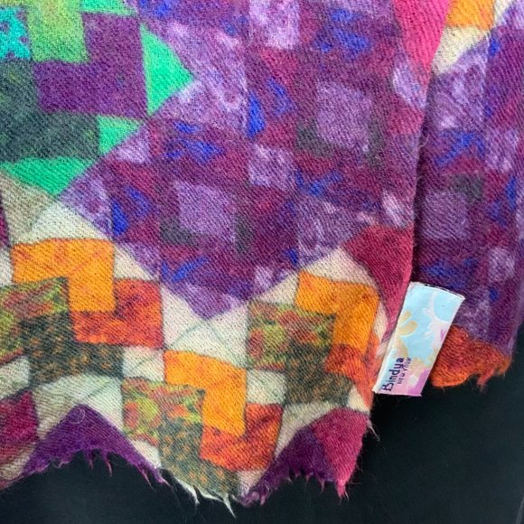 Bindya New York Cashmere Silk Multicolor Geometric Print Scarf Shawl - Picture 9 of 16